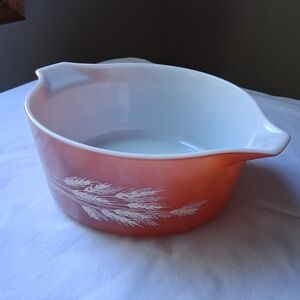 Vintage Pyrex dish 475-B Corning Autumn harvest wheat casserole dish 2.5L